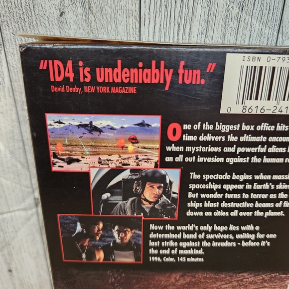 Independence Day VHS 20th Century Fox Will Smith PG-13 Color 1996 - Picture 6 of 8